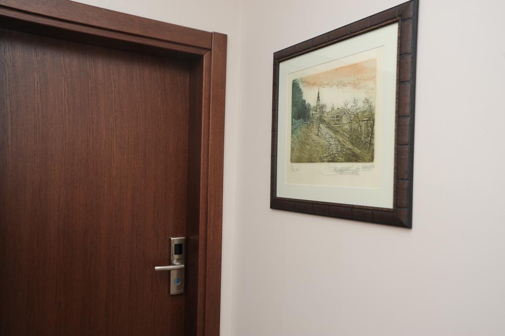 Gala Luxury Suites Белград Екстериор снимка