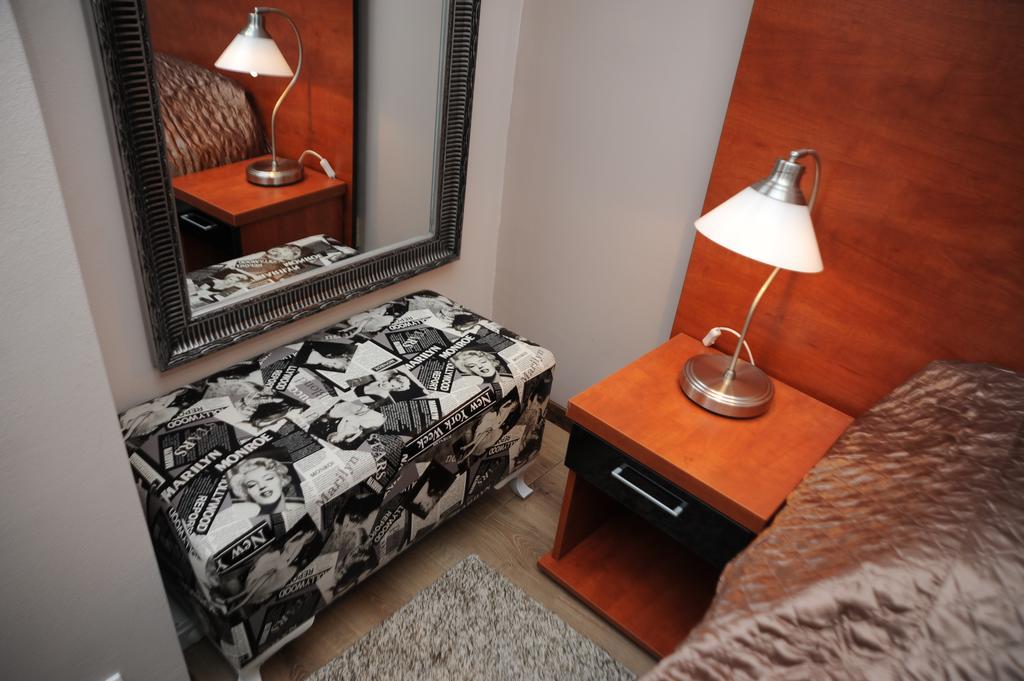 Gala Luxury Suites Белград Екстериор снимка